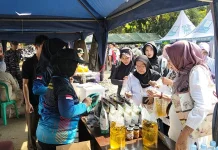 Bazar TNI di Stadion Bima Diserbu Warga, UMKM Lokal Ketiban Berkah HUT ke-81