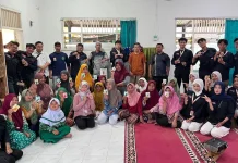 KKM 33 UMC Kolaborasi dengan TPS 3R Lebak Lestari, Dorong Pemilahan Sampah