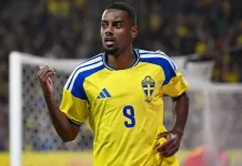Alexander Isak Cedera saat Bela Timnas Swedia