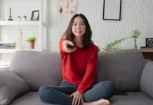 Menonton Ulang film Lama Sebagai Hiburan Pengusir Penat