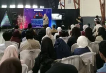 Kawin Cai dalam Foto 3D, Pesan Menjaga Air