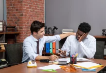Etika Komunikasi Profesional demi Menjaga Kekompakan Tim