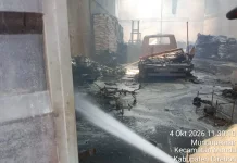 Kebakaran Gudang Kimia di Mundu Cirebon Ludeskan Aset dan Kendaraan