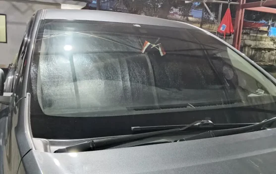 Laminated Glass: Teknologi Canggih di Balik Kaca Depan Mobil yang Aman