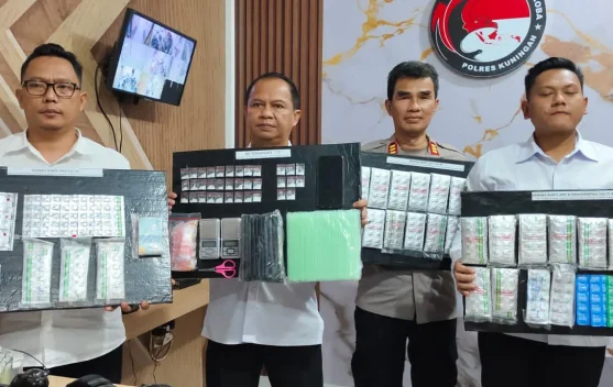 Polres Kuningan Tangkap 5 Tersangka Narkoba