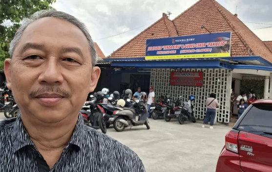 Konversi Motor Listrik atau Benahi Transportasi Publik?
