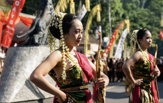 Seren Taun 1959 Saka di Cigugur Kuningan : Ruang Persaudaraan & Miniatur Indonesia
