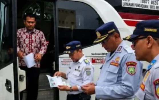 Dishub Indramayu Gelar Ramp Check Bus Demi Jamin Keselamatan