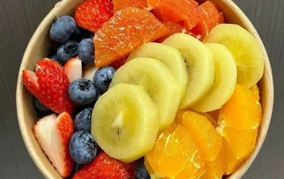 Kesegaran Alami Buah Potong sebagai Pilihan Camilan Sehat