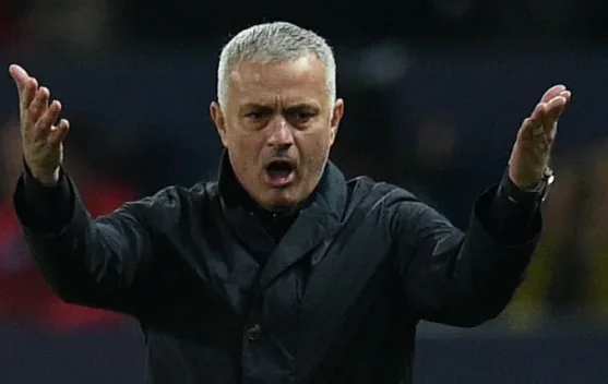 Mourinho Kembali Kritik Wasit usai Kalah di Derby Madrid