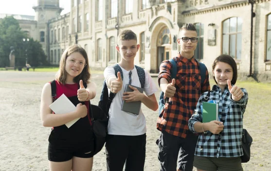 Los Angeles Ikuti Langkah Pembatasan AI bagi Siswa di Sekolah