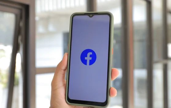 Perjalanan Panjang Revolusi Sosial Bernama Facebook