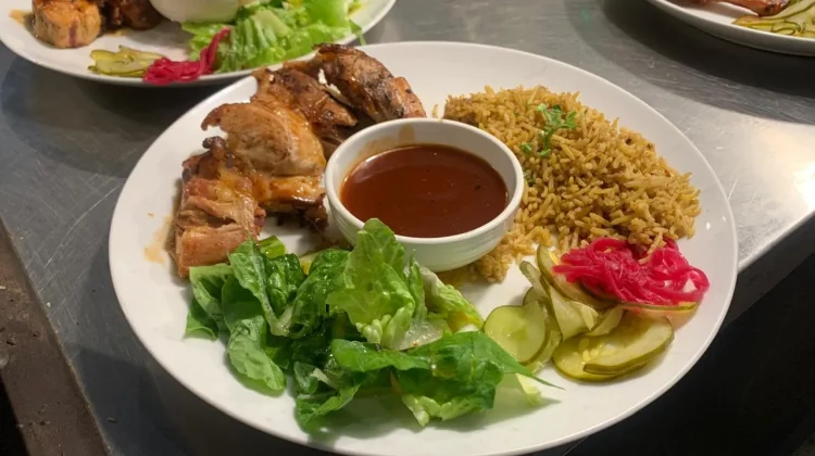Menikmati Sensasi “chicken quarter” di Kuta Bali