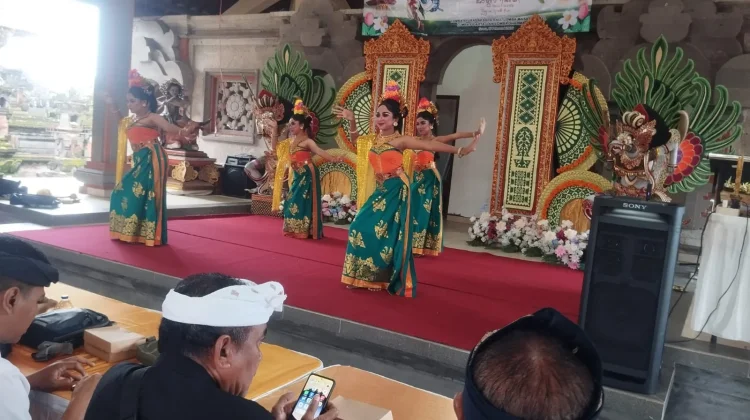Bulan Bahasa Bali di Keramas Semarak, Perkuat Kebersamaan