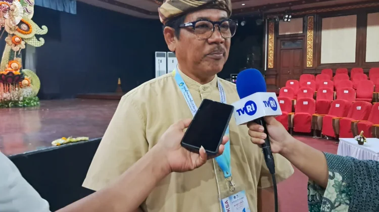 Ketua Juri Soroti Pentingnya Komunitas Musikalisasi Puisi Bali