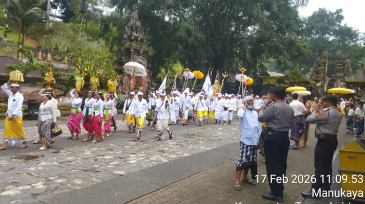 Patroli Polres Gianyar di Kawasan Wisata Tirta Empul