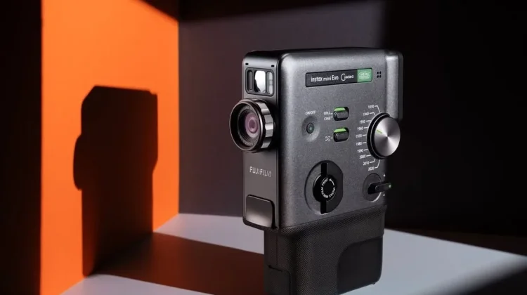 Instax Mini Evo Cinema, Hidupkan Estetika Tiap Dekade