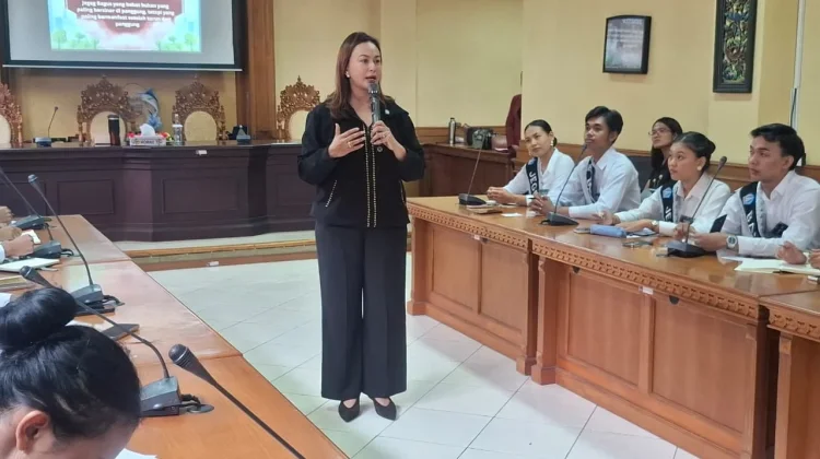 Ketua GOW Badung Bekali Kepemimpinan Finalis Jegeg Bagus 2026