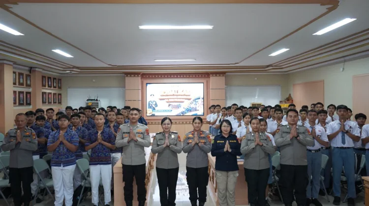 Polres Gianyar Sosialisasikan Penerimaan Calon Anggota Polri