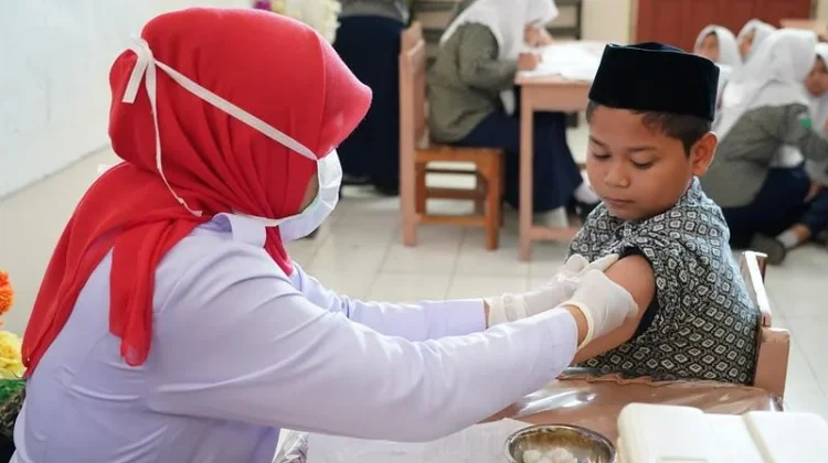 Kemenkes Perkuat Deteksi Dini dan Cakupan Imunisasi Campak