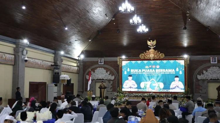 Kapolda Bali Buka Puasa Bersama Insan Pers