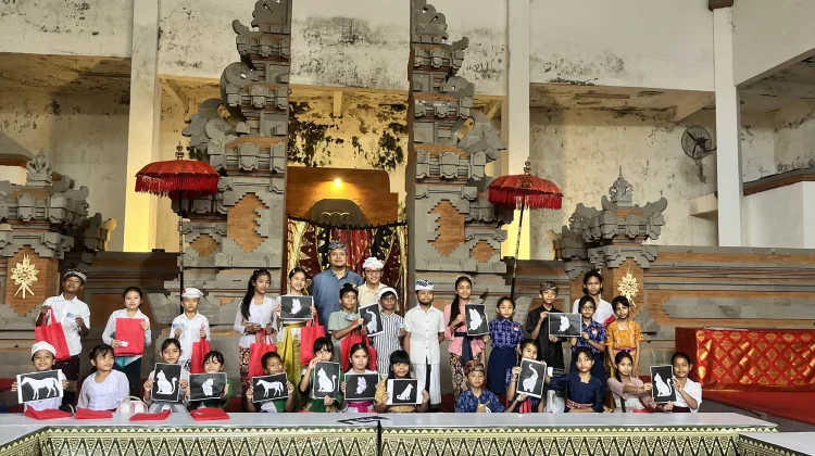 Bulan Bahasa Bali Populerkan Aksara Bali lewat Baligrafi
