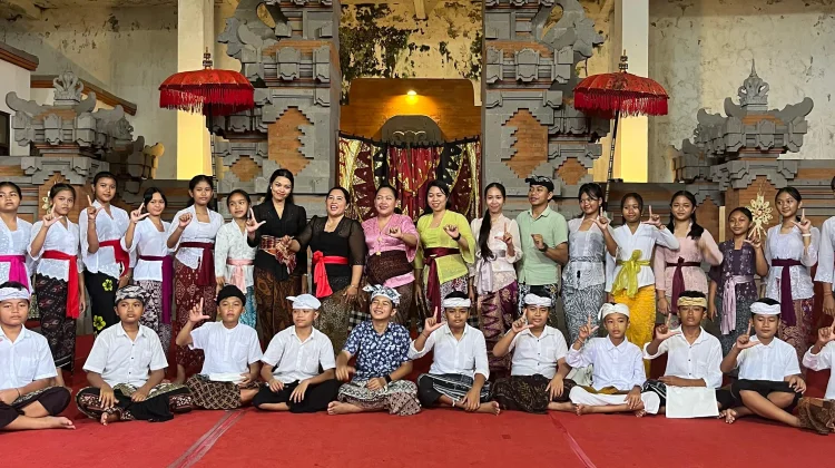 Sehari Menjelang Penutupan,  Bulan Bahasa Bali Masih Ramai
