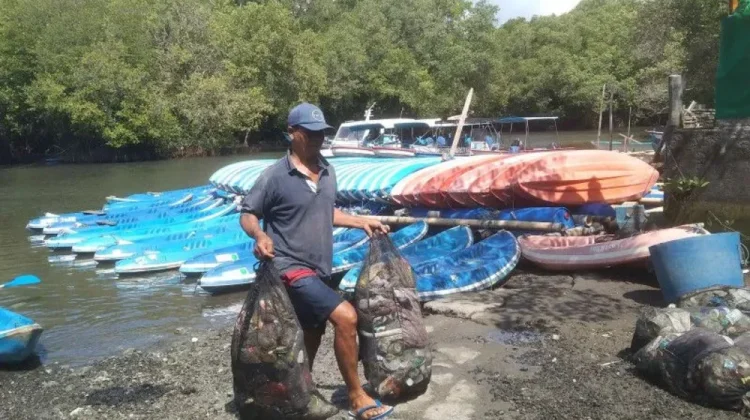 Cuaca Tak Menentu, Aktivitas Nelayan Batulumbang Menurun