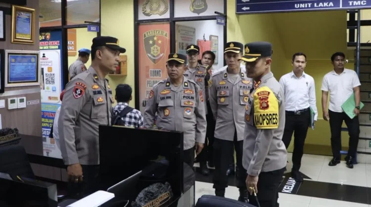 Kapolres Badung Cek SPKT dan Layanan 110 Pastikan Pelayanan Cepat dan Responsif