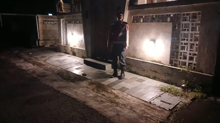 Polsek Klungkung Intensifkan Patroli Pemukiman dan Rumah Kosong