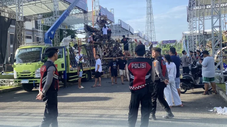 Sat Samapta Polres Badung Jaga Kamtibmas Caka Festival