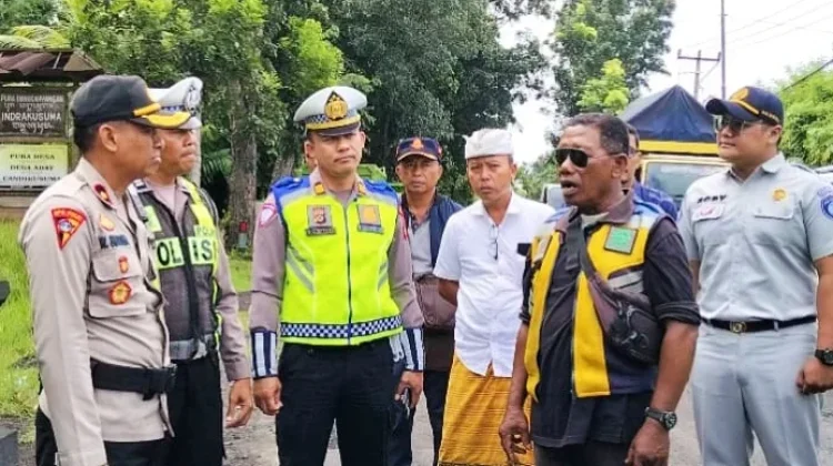 Petugas Gabungan Pantau ​Jalur Mudik Jembrana, Siagakan Posko