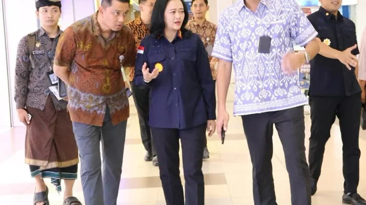 Kakanwil Imigrasi Bali Tinjau Progres Pembangunan Immigration Lounge