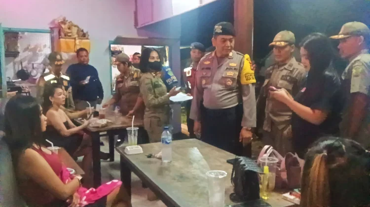 Belasan Kafe Remang di Jembrana Disidak Petugas Gabungan