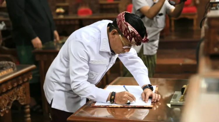 Bupati Klungkung Komit Optimalkan PAD