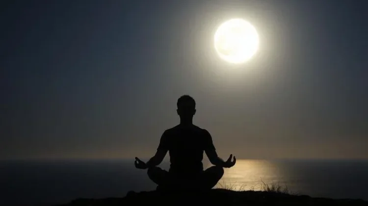 Energi Purnama Bantu Umat Hindu Kendalikan Emosi