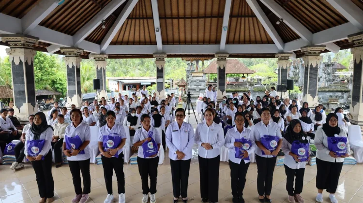 Kolaborasi Provinsi Kabupaten, TP Posyandu Gelar Aksi Membina Berbagi