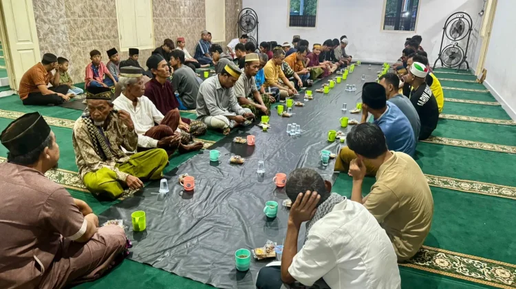 BTID Kembali Dukung Tradisi Buka Puasa Bersama di Kampung Bugis Serangan