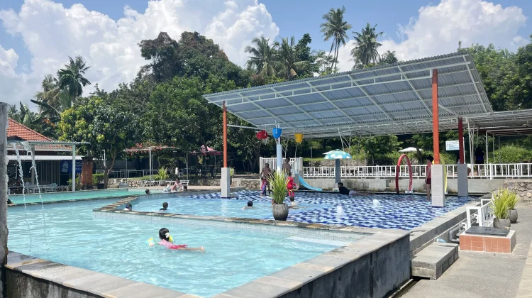Berenang Jadi Cara Sehat Alihkan Anak dari Gawai
