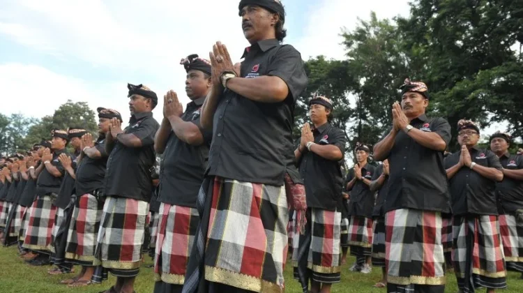 Puluhan Ribu Pecalang di Bali Siap Amankan Malam Pengerupukan