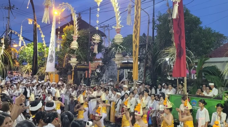 Urgensi Penyuratan Awig-Awig, Mengokohkan Hukum Adat Bali di Era Modern
