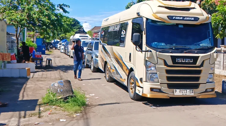 Arus Mudik H-5: Penumpang Gilimanuk Naik, Kendaraan Turun