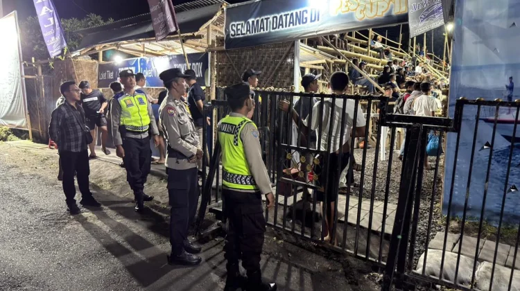 Sinergitas TNI-Polri Amankan Turnamen Bola Volly Pesawahan Cup II di Klungkung
