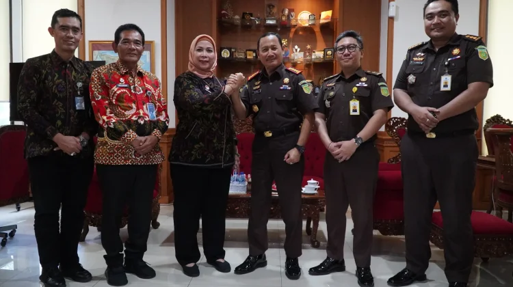 Kanwil Kemenkum Bali dan Kejari Denpasar Sinergi Perluas Akses Keadilan ke Desa