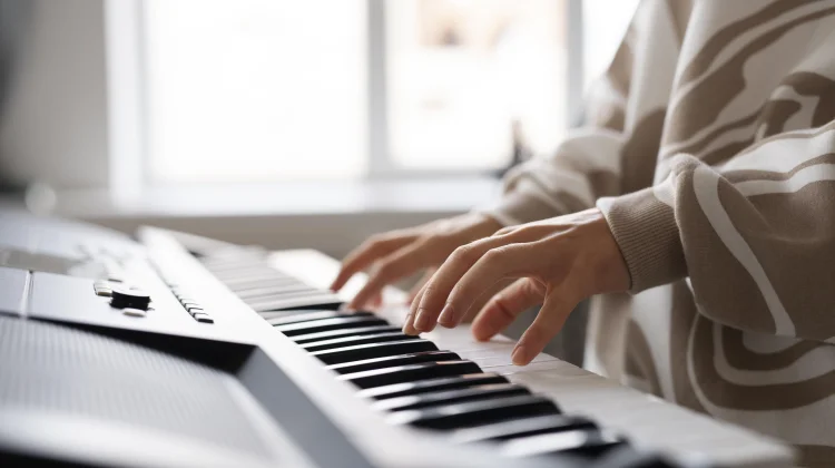 Pengertian Akor Jenis dan Fungsinya dalam Musik