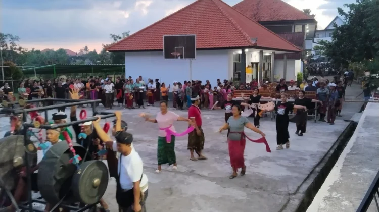 Persiapan Pawai Budaya Gianyar, TNI Kawal Latihan Warga Samplangan