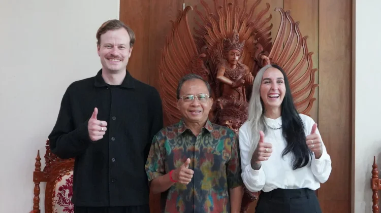 Gubernur Koster Apresiasi RS Kasih Ibu Sembuhkan WNA, Dorong Citra Pariwisata Bali