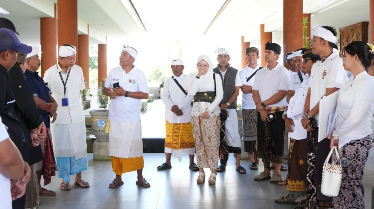 PLN UP2D Bali Jaga Keandalan Listrik Selama IBTK 2026 di Pura Besakih