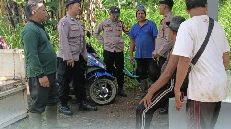 Polres Badung Sosialisasikan Layanan Darurat 110 dalam Jumat Curhat