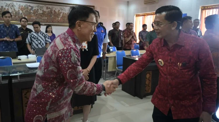 Bupati Klungkung Buka FGD Keamanan Siber